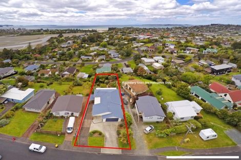 Photo of property in 19 Moffat Road, Red Beach, 0932