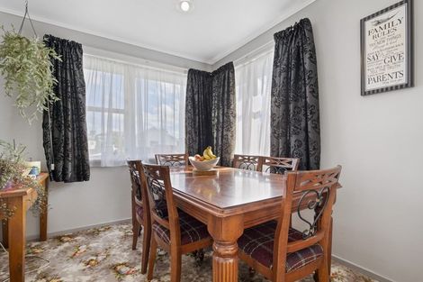 Photo of property in 65 Cloten Road, Stratford, 4332