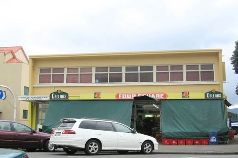 Photo of property in 12 Seaview Road, Paraparaumu Beach, Paraparaumu, 5032