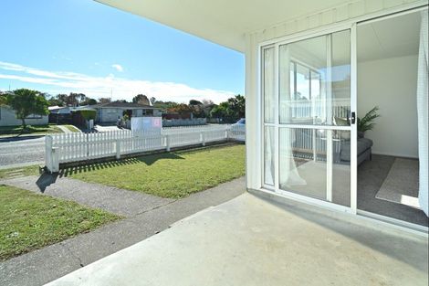 Photo of property in 2/85 Diaz Drive, Flaxmere, Hastings, 4120