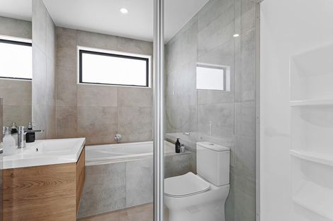 Photo of property in 26 Symes Drive, Red Beach, 0932