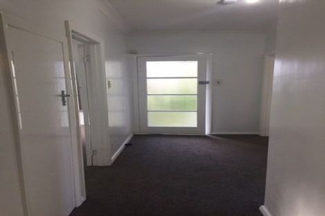 Photo of property in 2 Woodstock Terrace, Tawa, Wellington, 5028