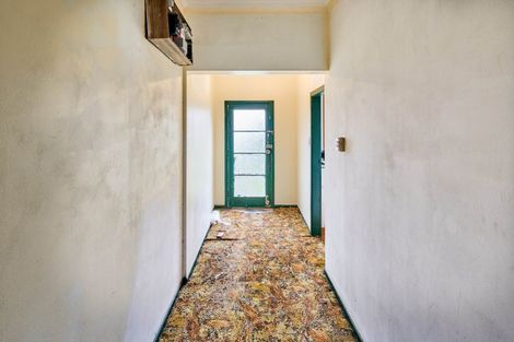 Photo of property in 85 Farnham Street, Mornington, Wellington, 6021