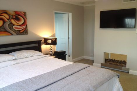 Photo of property in 29 Padnell Crescent, Paparangi, Wellington, 6037