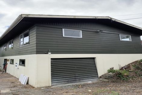 Photo of property in 50 Colwill Road, Massey, Auckland, 0614