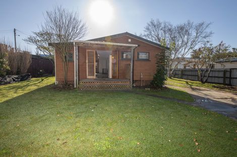 Photo of property in 8 Kain Street, The Pines Beach, 7630