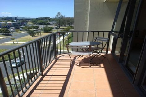 Photo of property in 11i/18 Ronwood Avenue, Manukau, Auckland, 2104