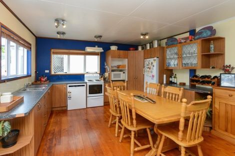 Photo of property in 10 Nelson Street, Waipukurau, 4200