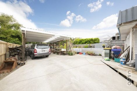 Photo of property in 5 Duchess Way, Riverhead, 0820