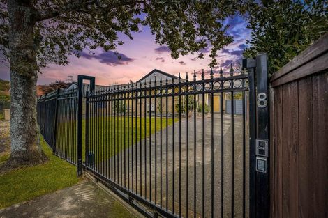 Photo of property in 8 Clover Drive, Henderson, Auckland, 0610