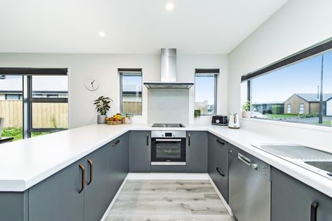 Photo of property in 10 Longcot Drive, Rolleston, 7615