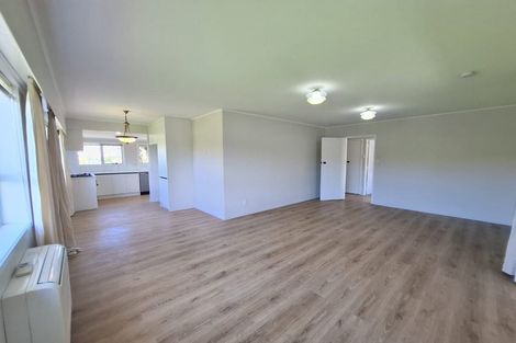 Photo of property in 1/5 Tobruk Crescent, Milford, Auckland, 0620