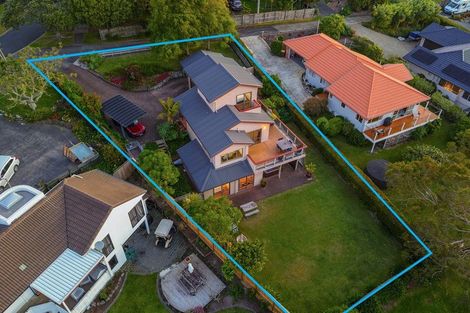 Photo of property in 19 D'urville Place, Gulf Harbour, Whangaparaoa, 0930