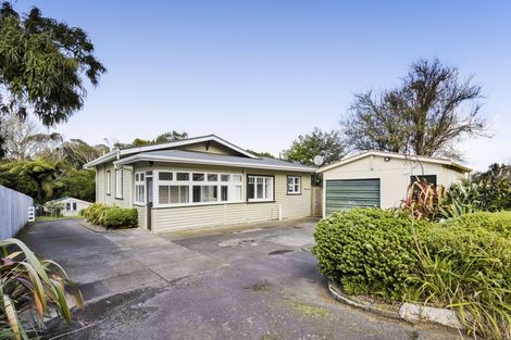 Photo of property in 63 Gladstone Street, Hawera, 4610