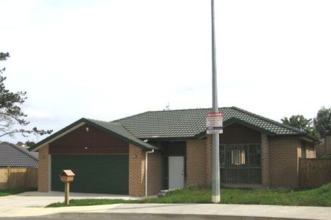 Photo of property in 63 Helleur Road, Massey, Auckland, 0614