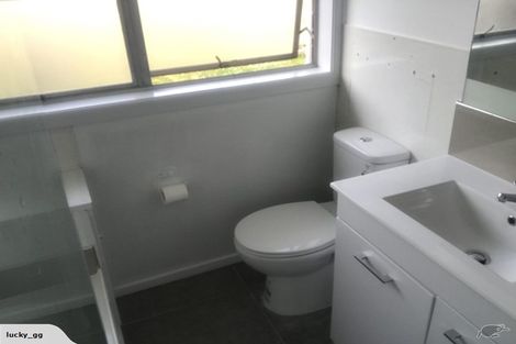 Photo of property in 2/46 Raglan Street, Mangere East, Auckland, 2024