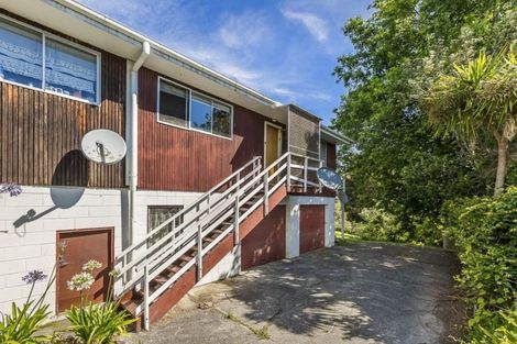 Photo of property in 2/111 Eskdale Road, Birkdale, Auckland, 0626