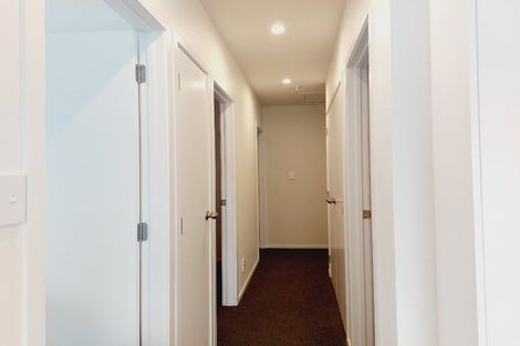 Photo of property in 57 Mcclintock Road, Massey, Auckland, 0614