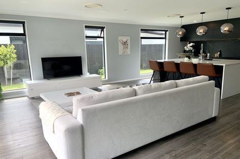 Photo of property in 35 Robert Duncan Road, Belfast, Christchurch, 8051