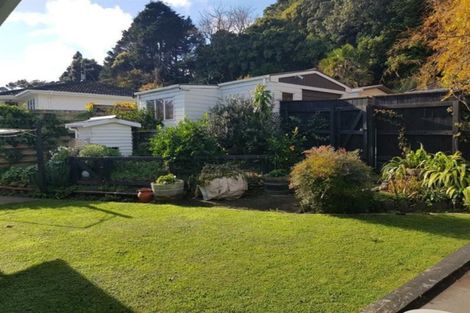 Photo of property in 23 Awanui Street, Merrilands, New Plymouth, 4312