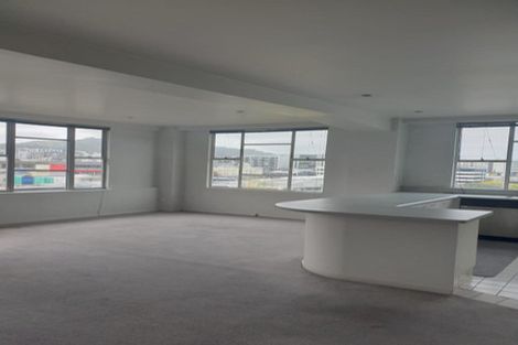 Photo of property in Grandstand Apartments, 11/80u Kent Terrace, Mount Victoria, Wellington, 6011