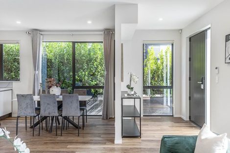 Photo of property in 40 Skua Road, Hobsonville, Auckland, 0616