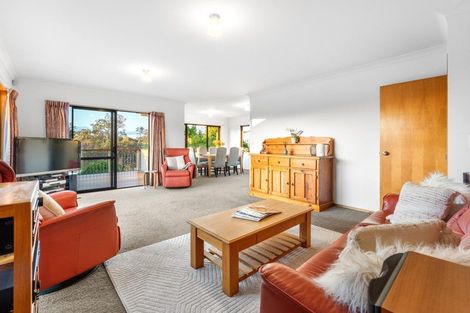 Photo of property in 19 D'urville Place, Gulf Harbour, Whangaparaoa, 0930