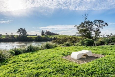 Photo of property in 90 Hayfield Way, Karaka, Papakura, 2113