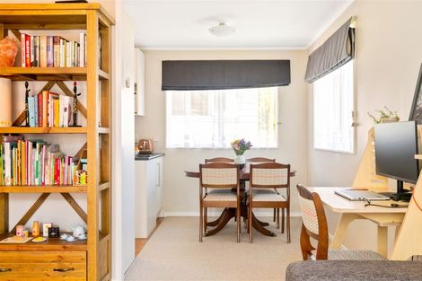 Photo of property in 12 Borich Road, Sunnyvale, Auckland, 0612