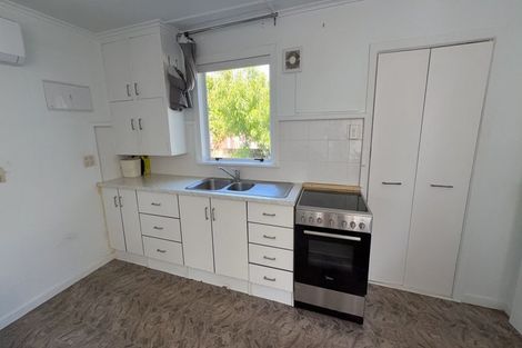 Photo of property in 12 Centreway Road, Orewa, 0931