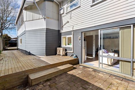 Photo of property in 1/58 Pupuke Road, Hillcrest, Auckland, 0627
