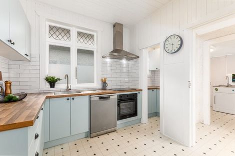 Photo of property in 105 Wyndrum Avenue, Waterloo, Lower Hutt, 5011