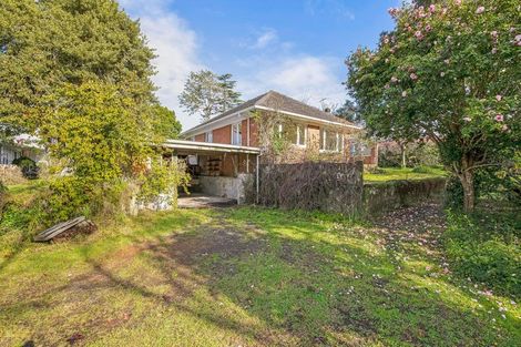 Photo of property in 22 Lowtherhurst Road, Massey, Auckland, 0614
