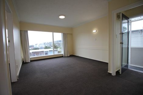 Photo of property in 327 Adelaide Road, Newtown, Wellington, 6021