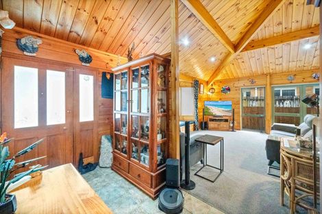 Photo of property in 1 Coolen Place, Tuakau, 2121