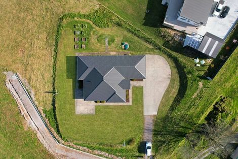 Photo of property in 38 Tawhero Street, Mamaku, 3020