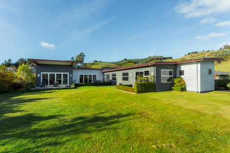 Photo of property in 30 Irwin Logan Drive, Mosgiel, 9024