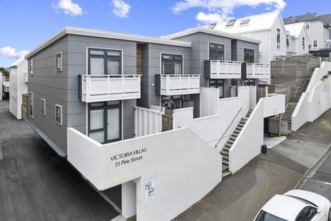 Photo of property in Pirie Street Townhouses, 35u2 Pirie Street, Mount Victoria, Wellington, 6011