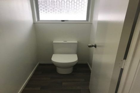 Photo of property in 119 Lynn Road, Bayview, Auckland, 0629
