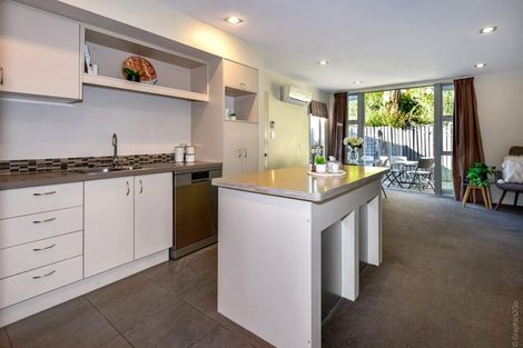 Photo of property in 90c Mandeville Street, Riccarton, Christchurch, 8011
