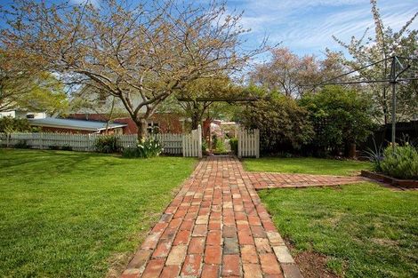 Photo of property in 14 Grasmere Street, Waimataitai, Timaru, 7910