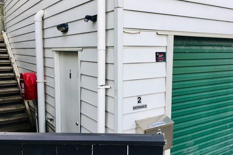 Photo of property in 4 Myrtle Crescent, Mount Cook, Wellington, 6021