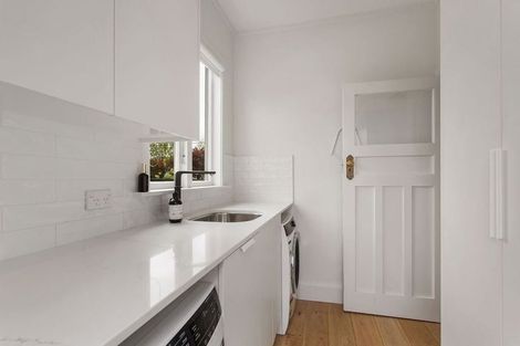 Photo of property in 124 Chapter Street, St Albans, Christchurch, 8052