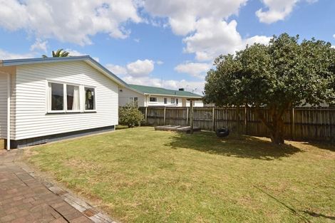 Photo of property in 19 President Avenue, Papakura, 2110