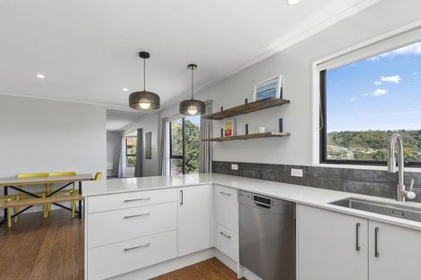 Photo of property in 71 Leeward Drive, Whitby, Porirua, 5024
