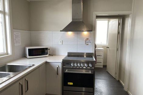 Photo of property in 16 Peer Street, Upper Riccarton, Christchurch, 8041