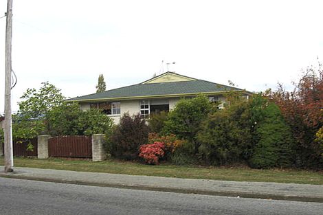 Photo of property in 33 Parsonage Road, Waimate, 7924