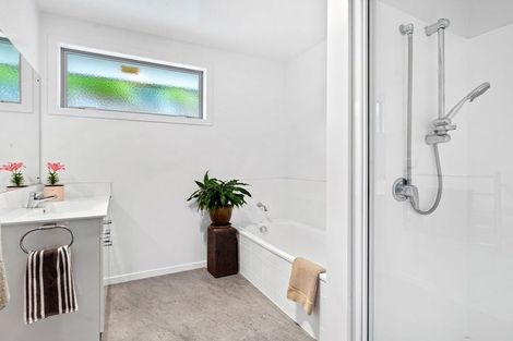 Photo of property in 4 High Oaks Way, Avenues, Whangarei, 0110