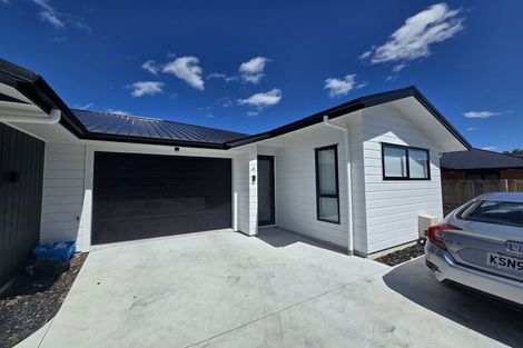 Photo of property in 7u3 Sare Crescent, Fairfield, Hamilton, 3214