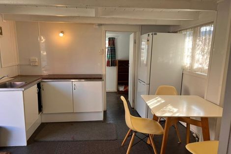 Photo of property in 251 Fox Street, Hamilton East, Hamilton, 3216